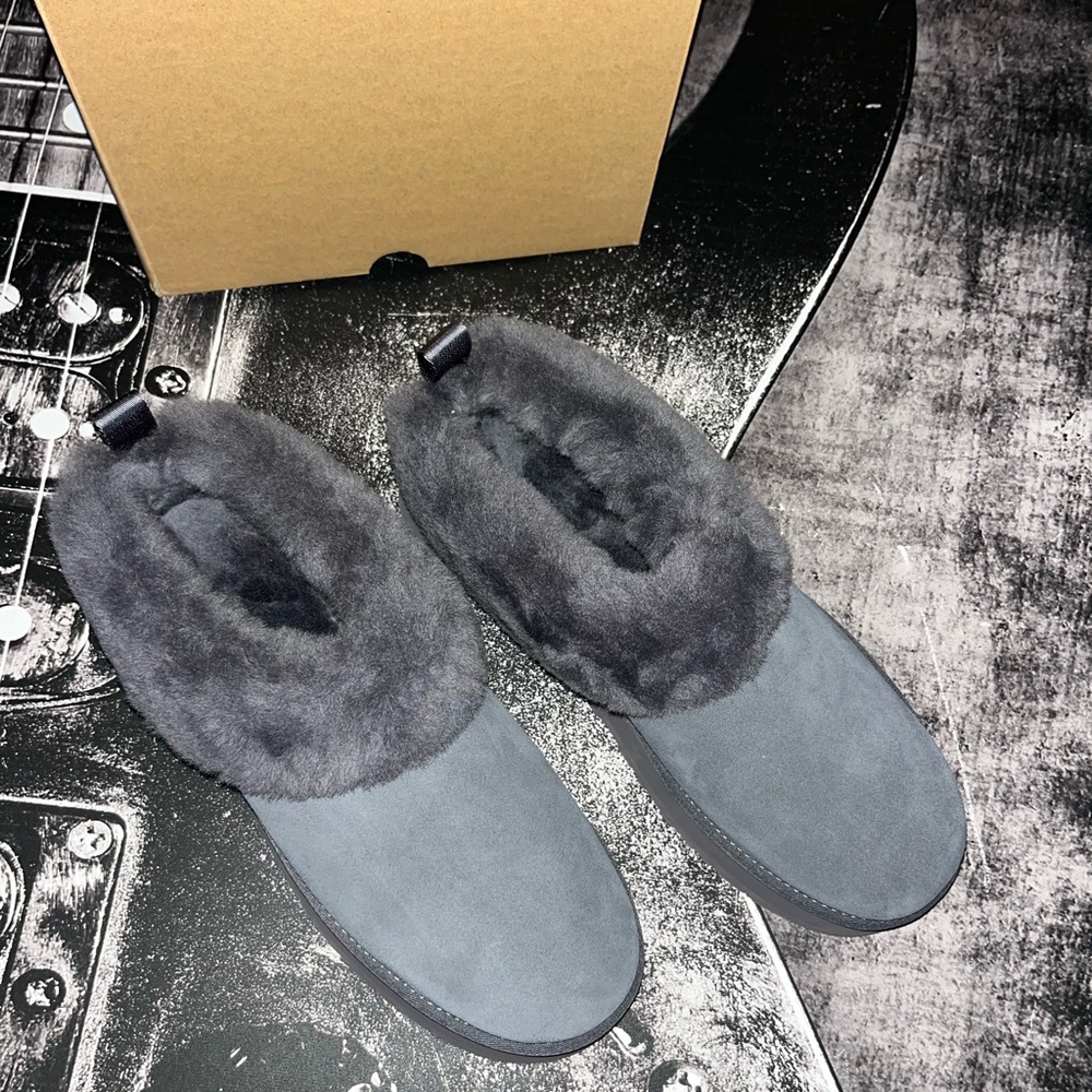 NIB UGG Tazzelle Slipper - Picture 8 of 16